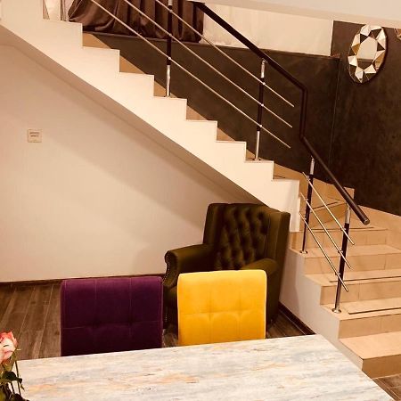 יירבאן It Hotel Tumanyan Street מראה חיצוני תמונה