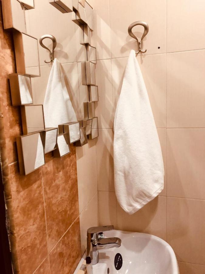 יירבאן It Hotel Tumanyan Street מראה חיצוני תמונה